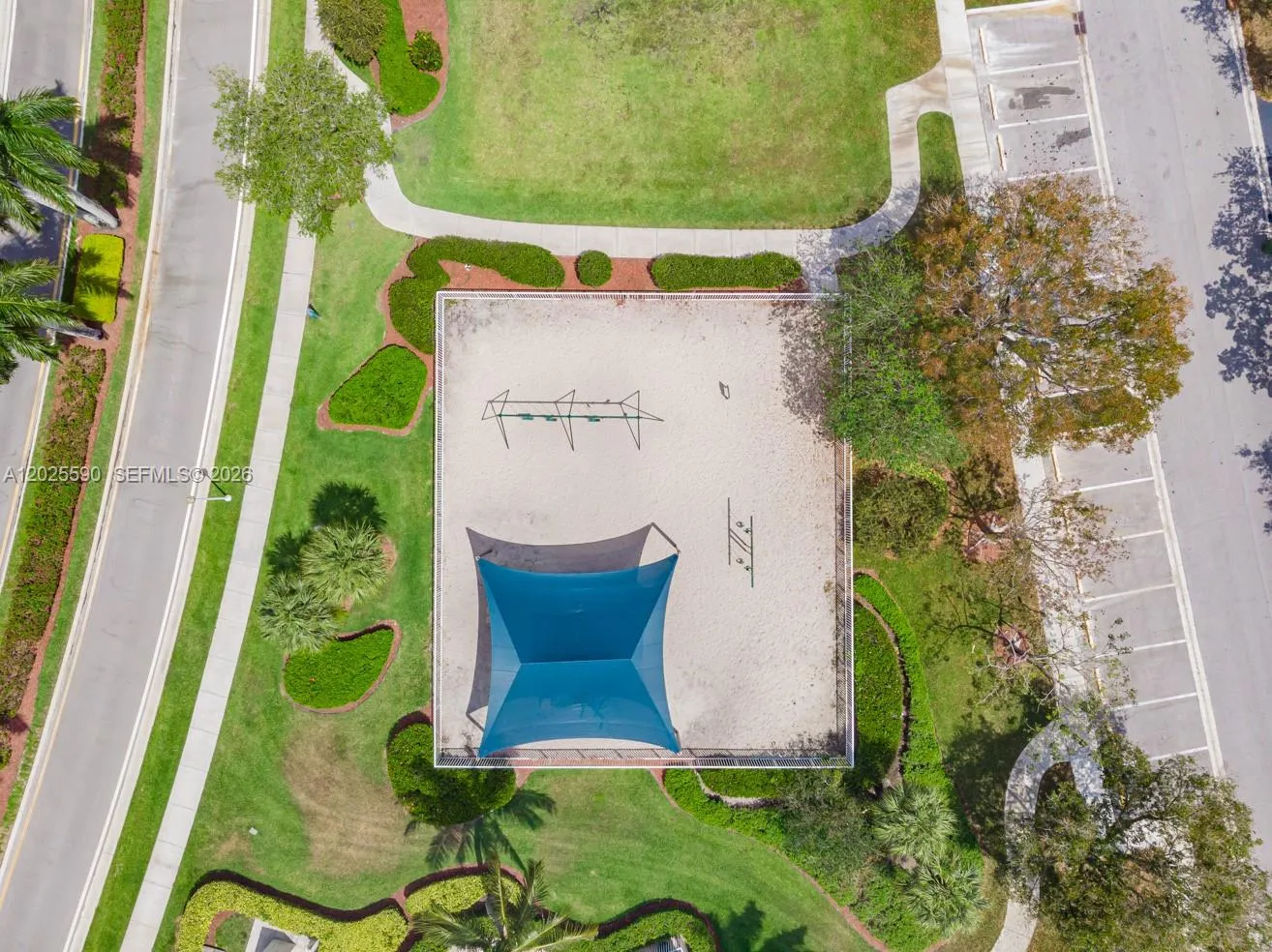 2098 Madeira Dr, Weston FL 33327