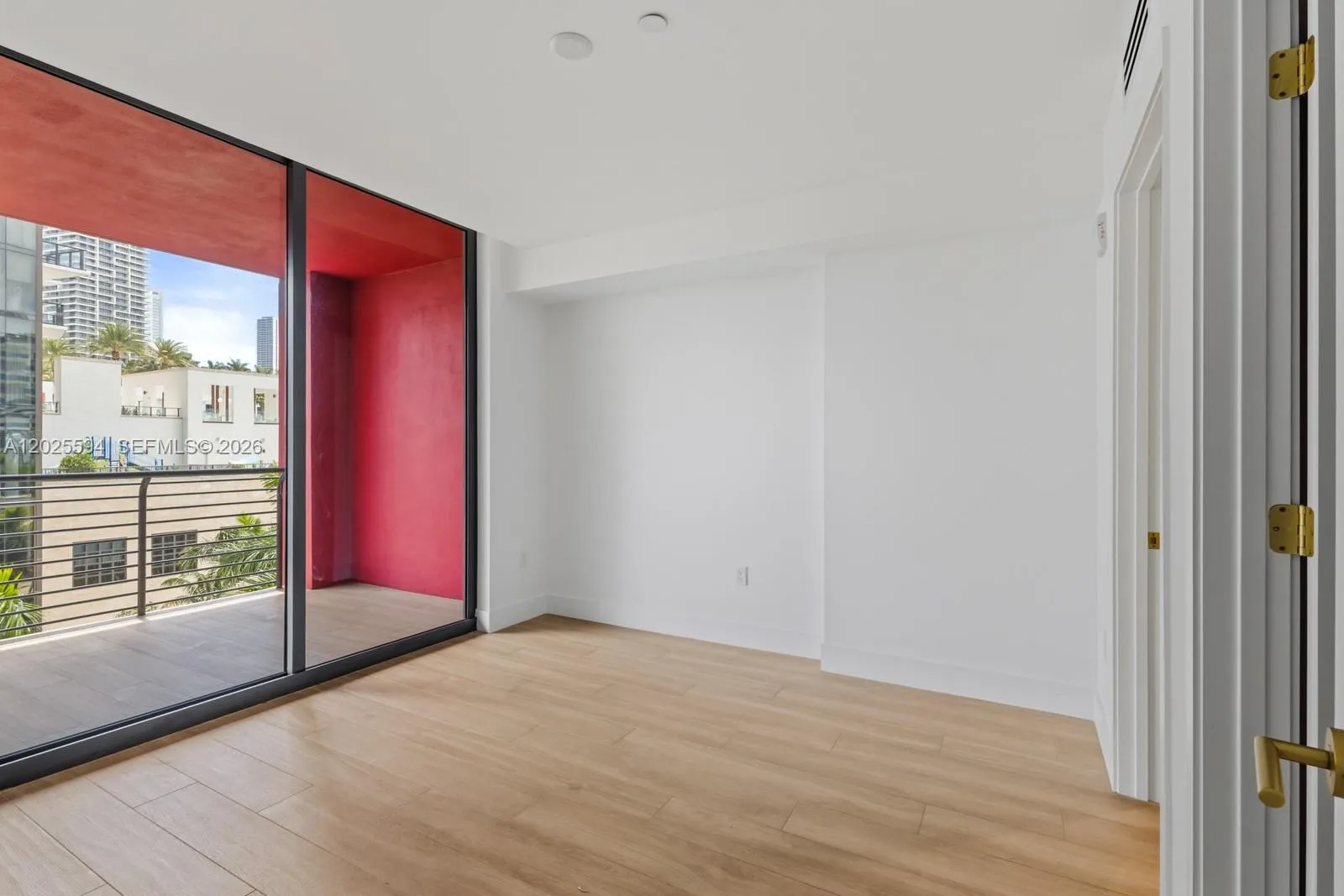 90 NE 32ND ST # 506, Miami FL 33137