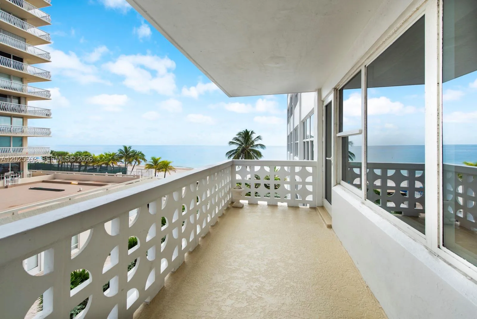 4010 Galt Ocean Dr # 302, Fort Lauderdale FL 33308