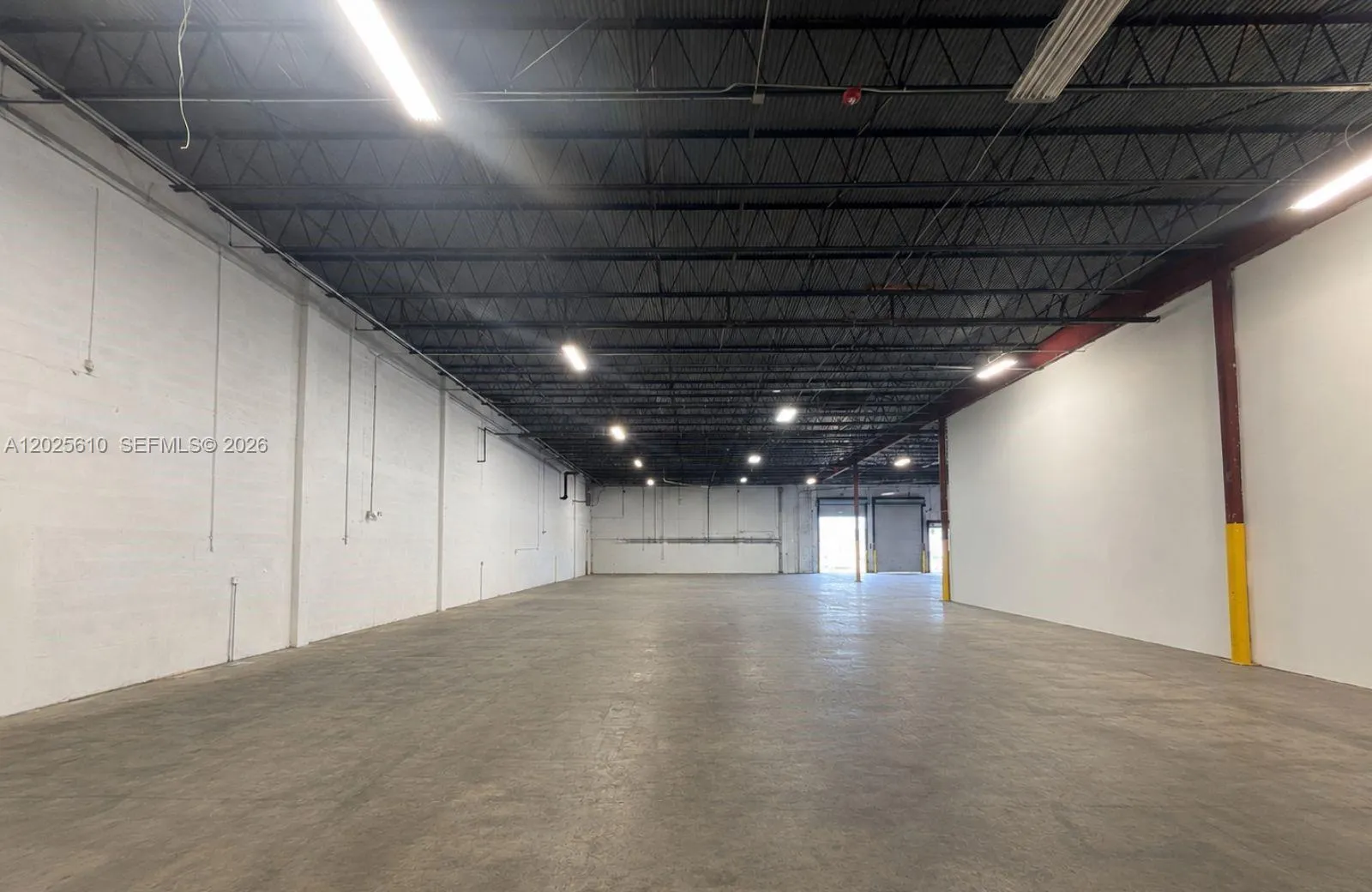 8600 NW South River Dr, Medley FL 33166