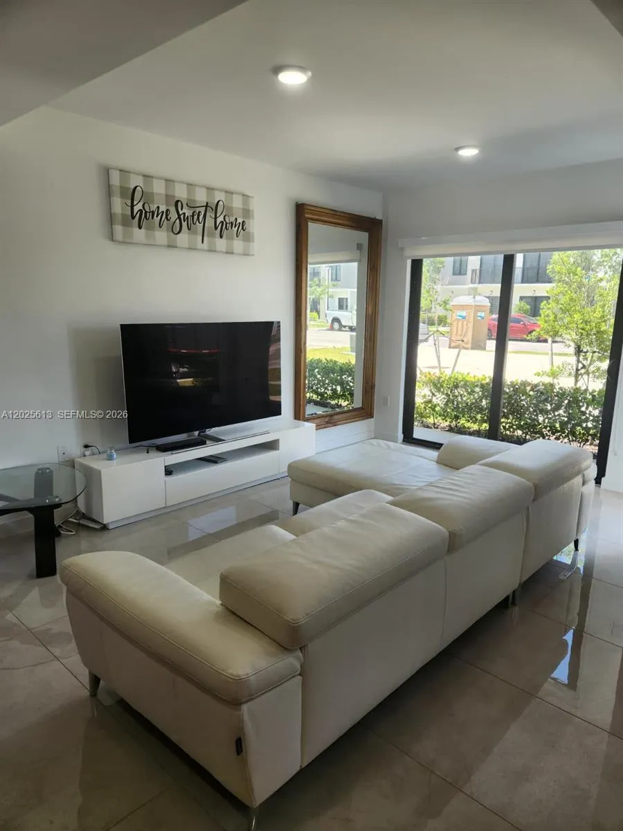 14560 SW 261st St, Homestead FL 33032