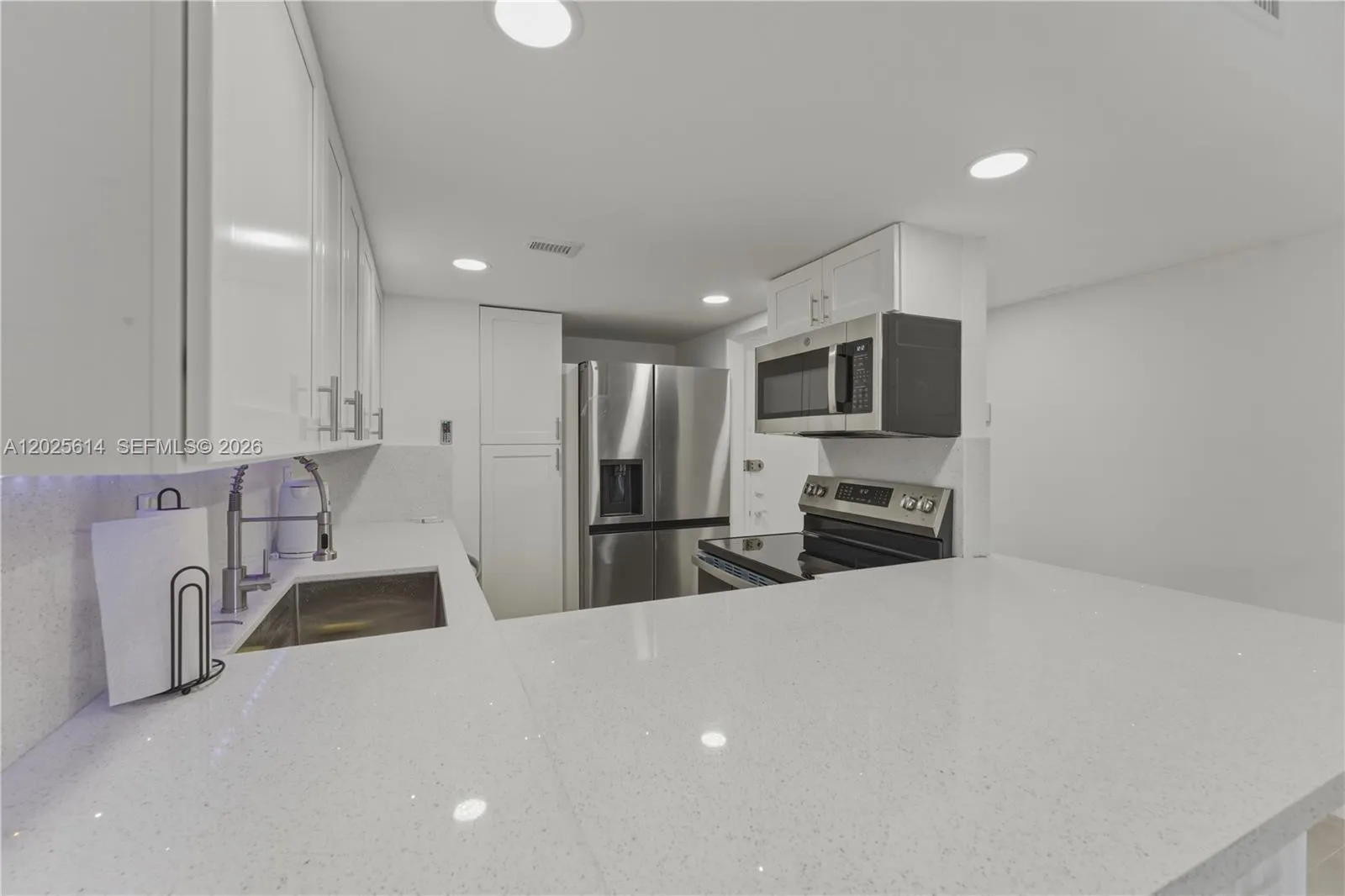 3702 NE 171st St # 17, North Miami Beach FL 33160