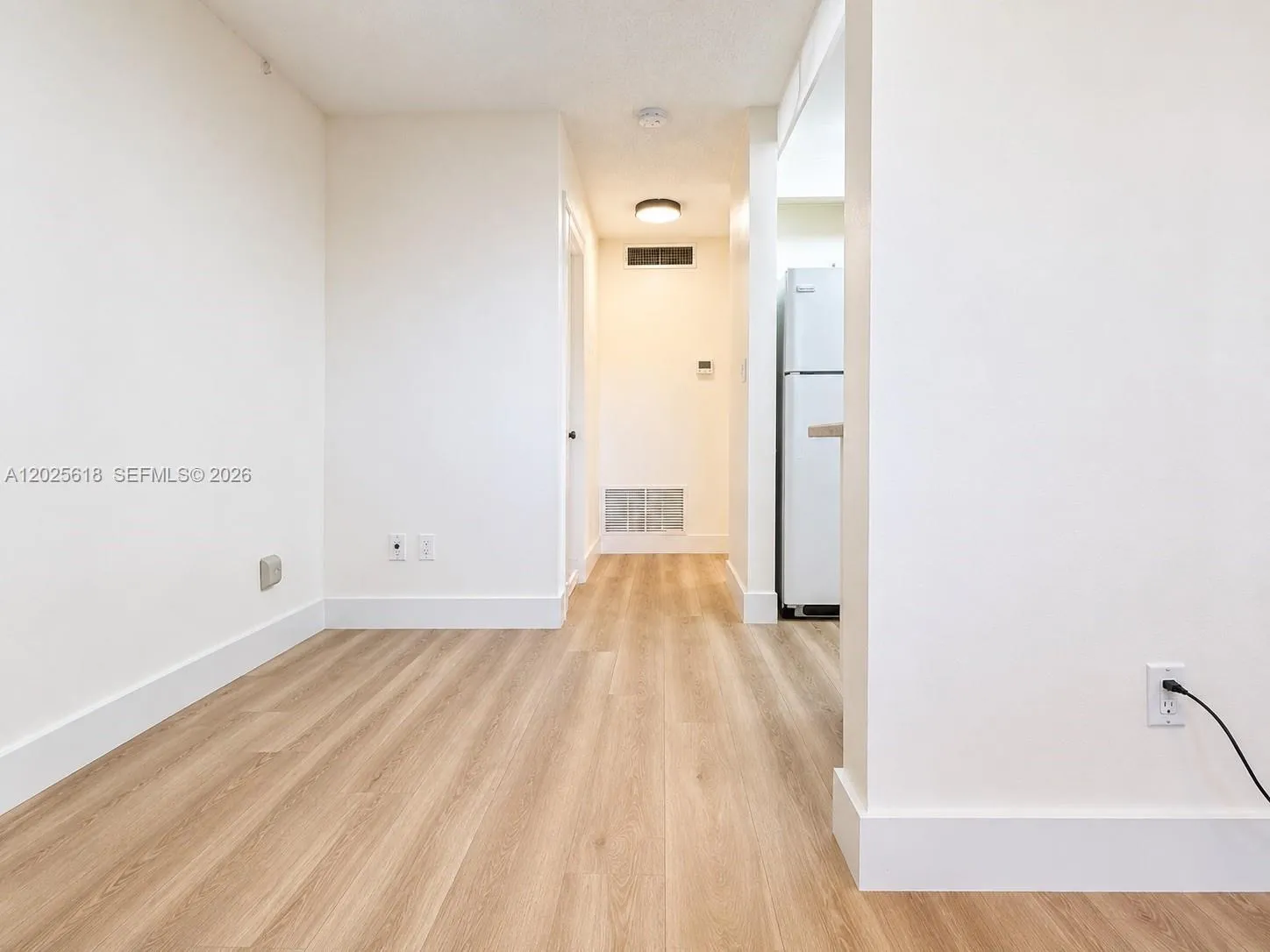 421 NE 1st St # 221, Hallandale Beach FL 33009