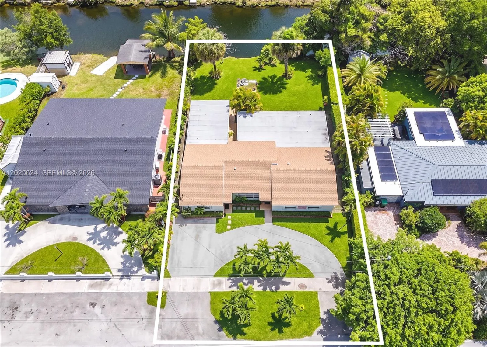 9231 SW 16th St, Miami FL 33165
