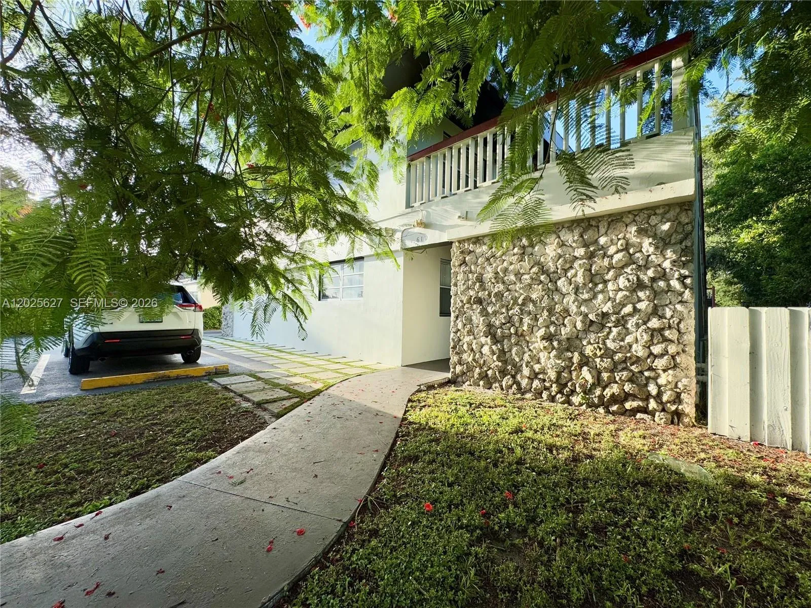 610 NE 123rd St # 203, North Miami FL 33161
