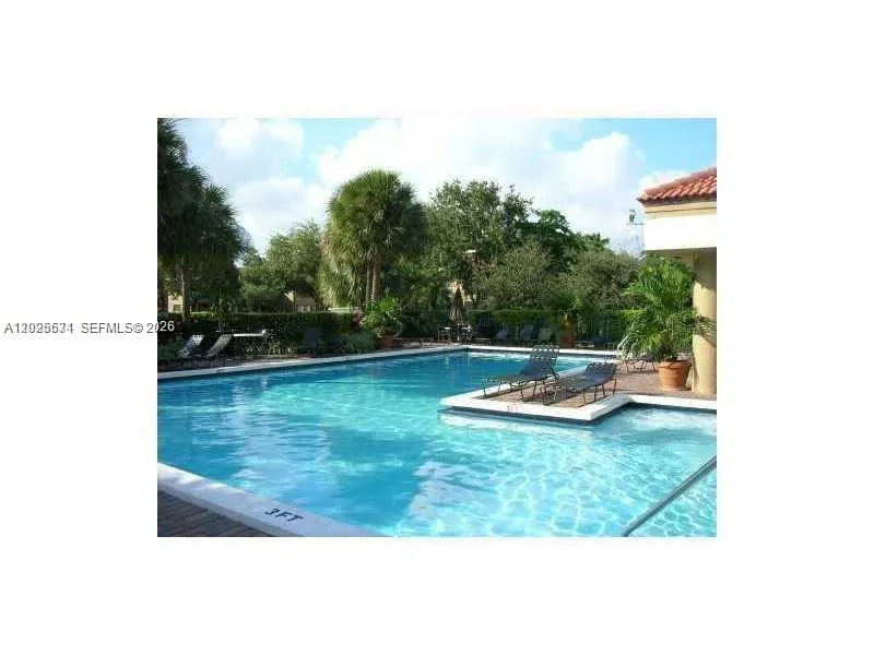 2445 SW 18th Ter # 215, Fort Lauderdale FL 33315