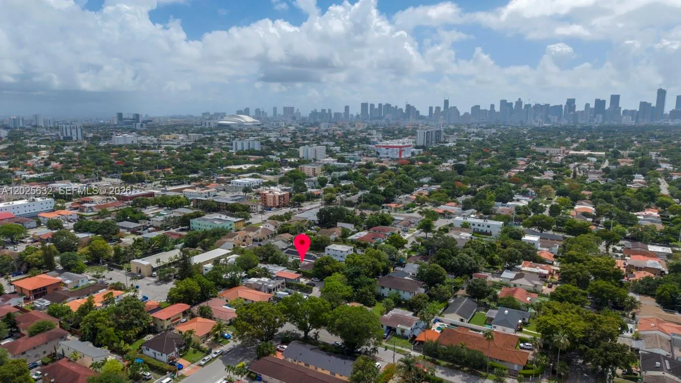 2481 SW 11th St, Miami FL 33135