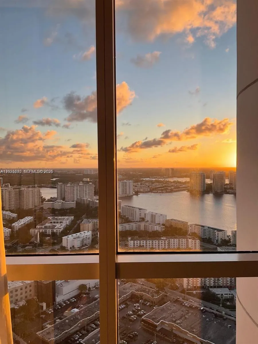 18201 Collins Ave # 5303, Sunny Isles Beach FL 33160