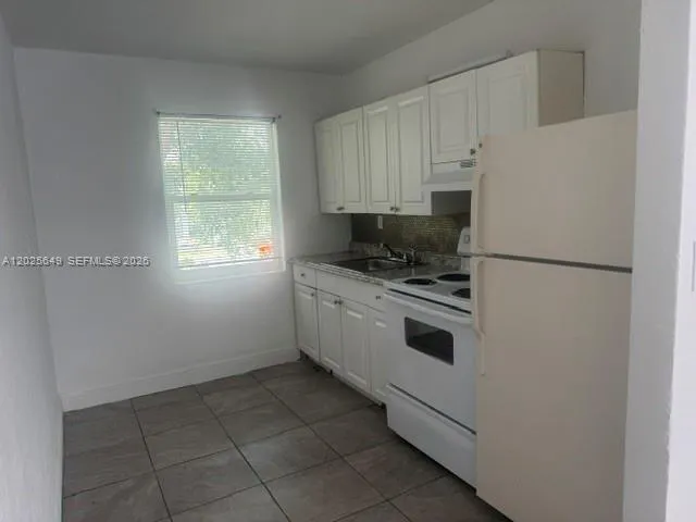 608 5th St # 7, West Palm Beach FL 33401