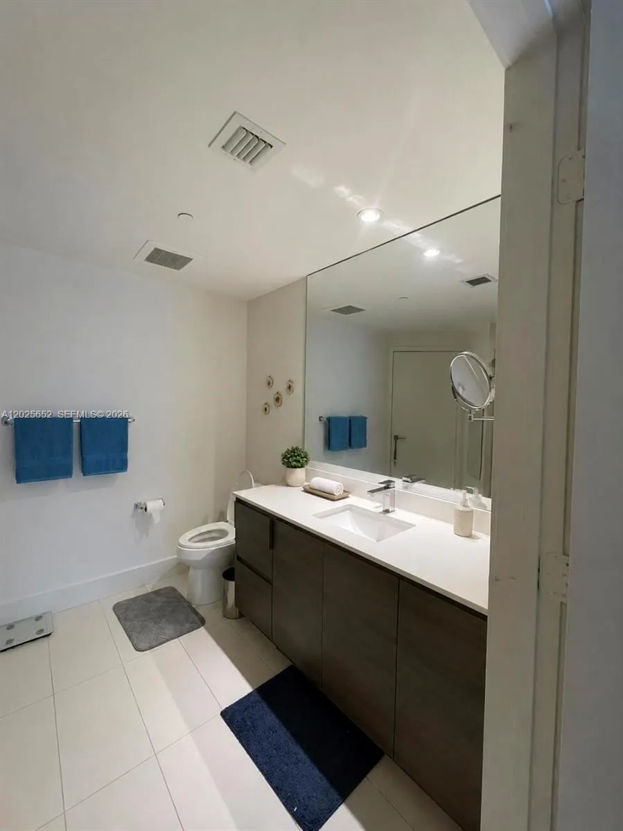 1100 S Miami # 1111, Miami FL 33130