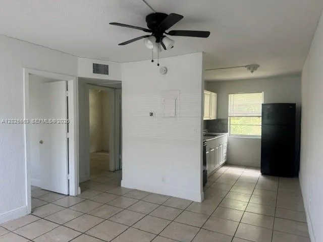 610 5th St # 5, West Palm Beach FL 33401