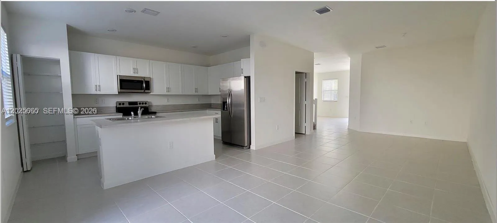 2683 SE 12th St, Homestead FL 33035