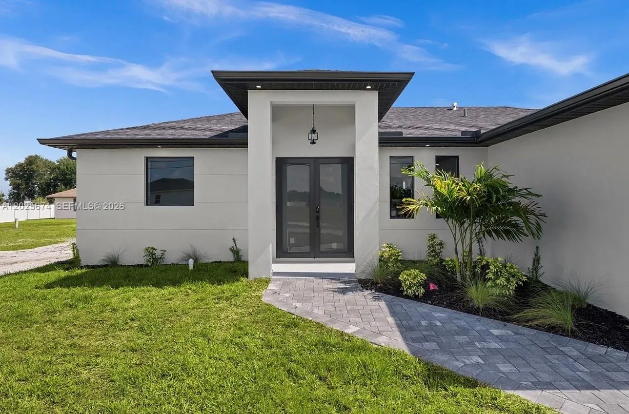 1805 NW 12TH, Cape Coral FL 33993