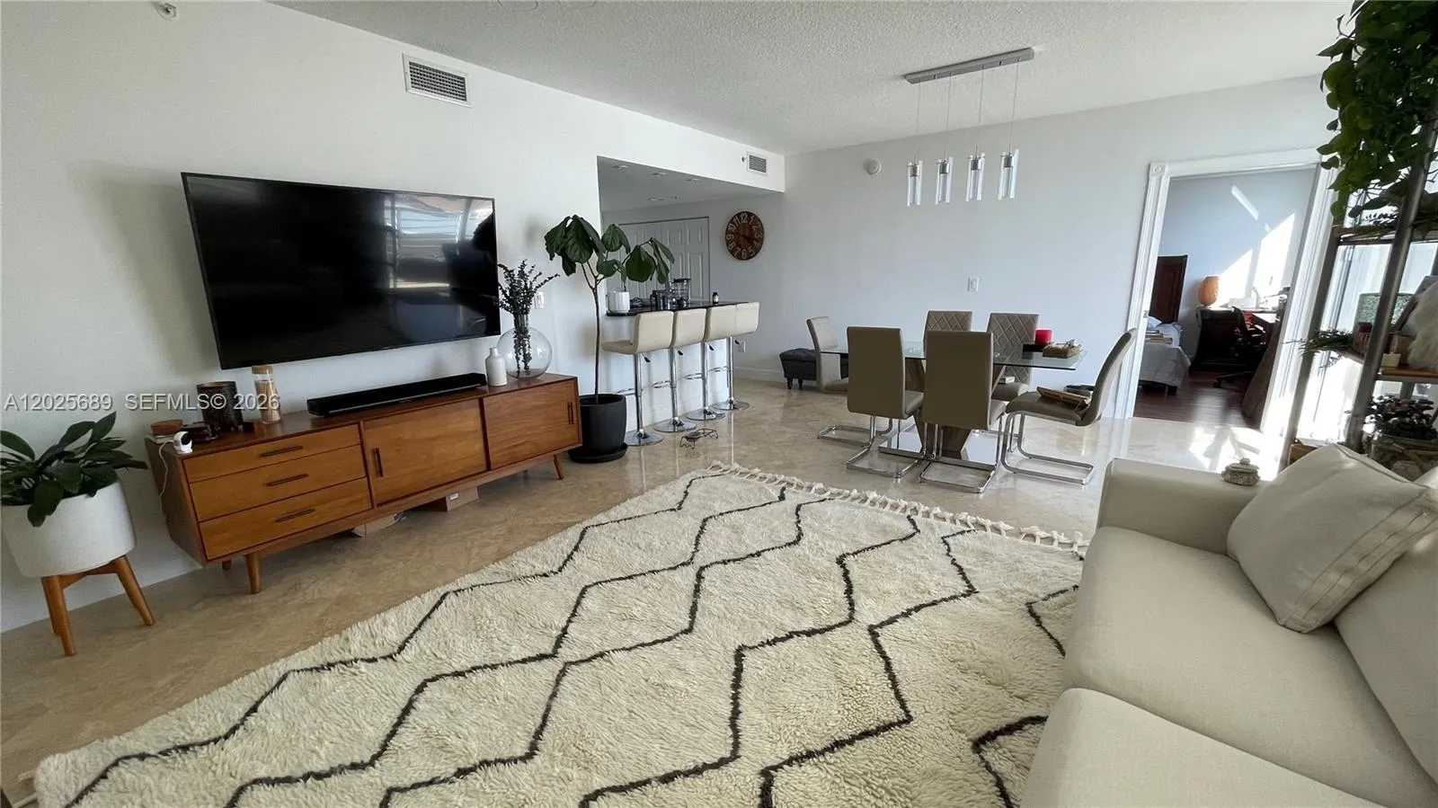 18800 NE 29th Ave # 818, Aventura FL 33180