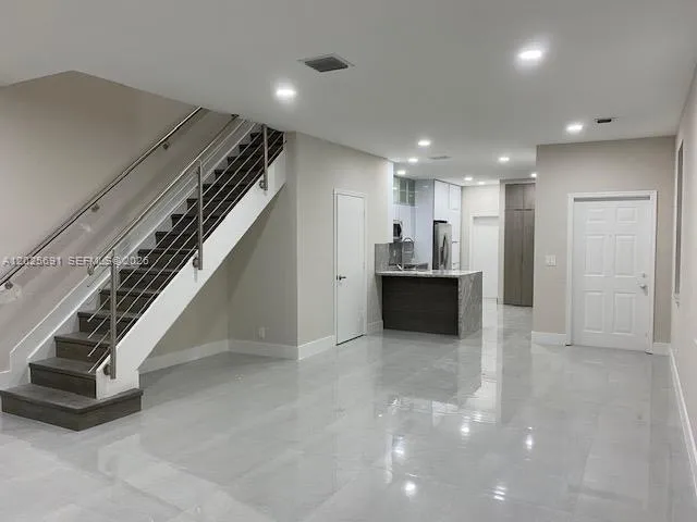 2112 Hacienda Ter # 2112, Weston FL 33327