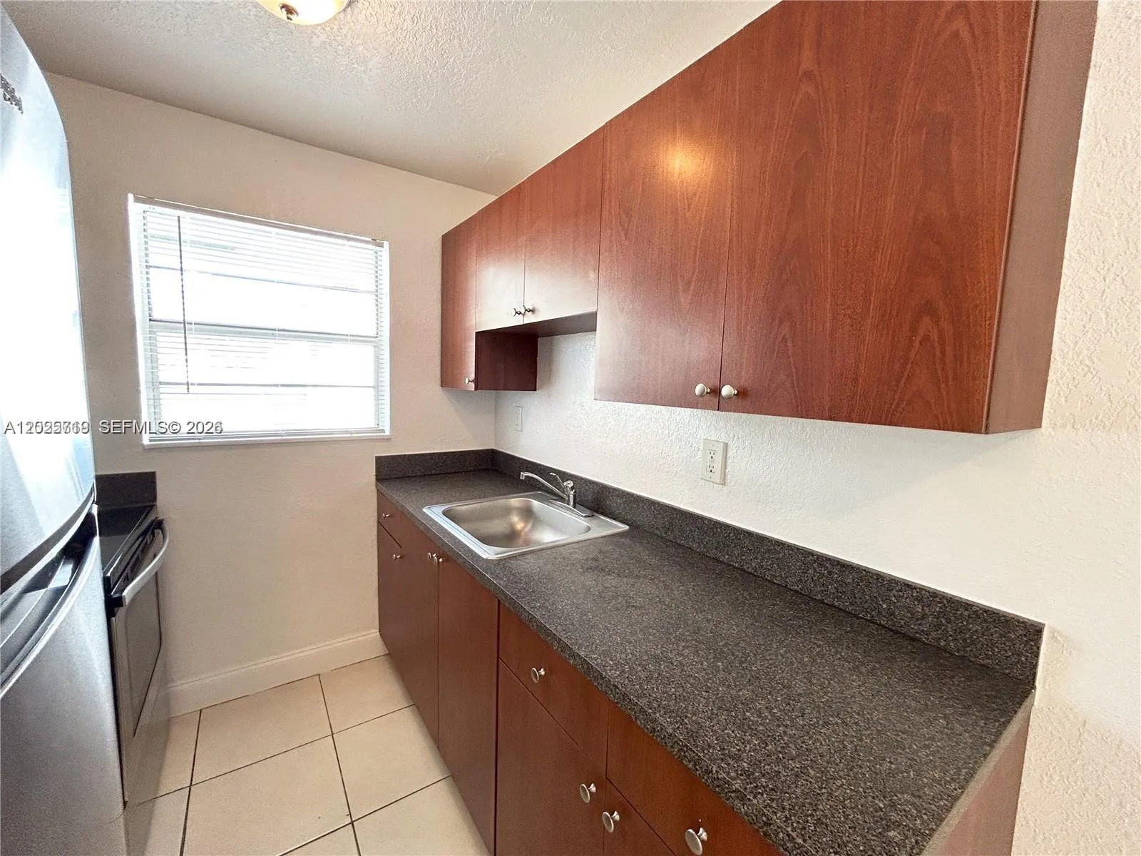 2070 NE 162ND ST # 4, North Miami Beach FL 33162