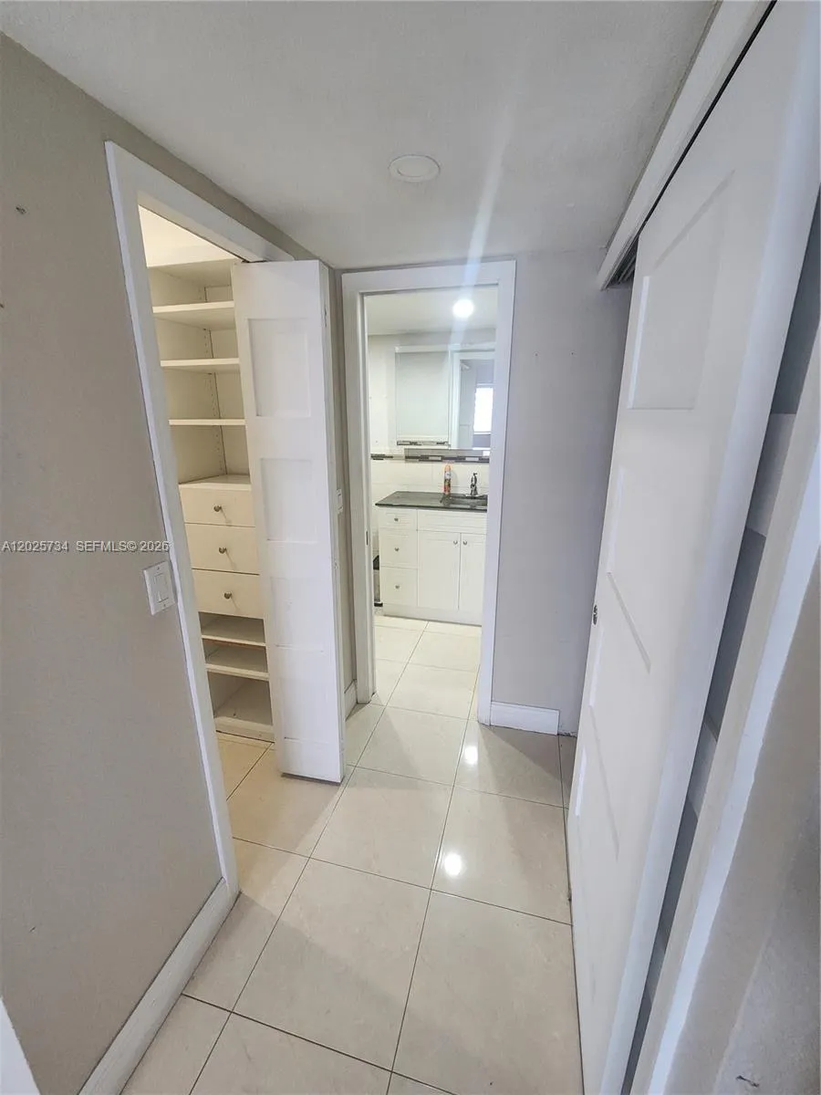 5931 W 28th Ave # 16, Hialeah FL 33016