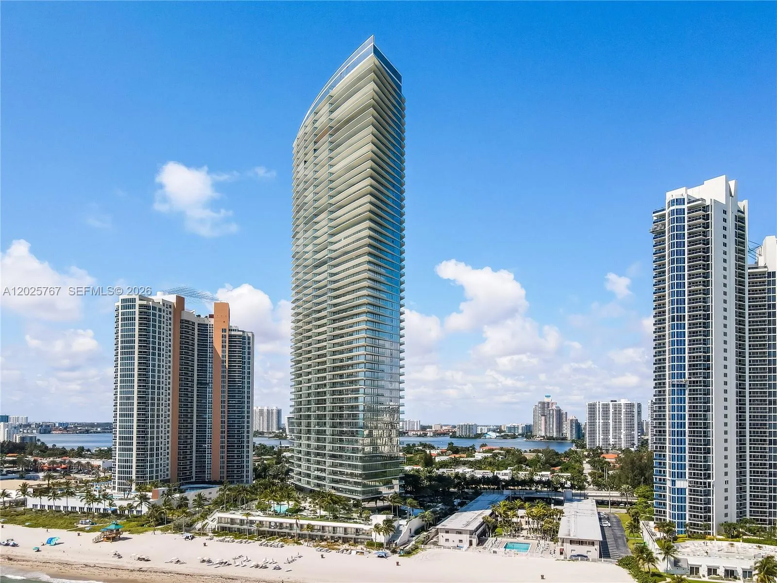 18975 Collins Ave # 3504, Sunny Isles Beach FL 33160