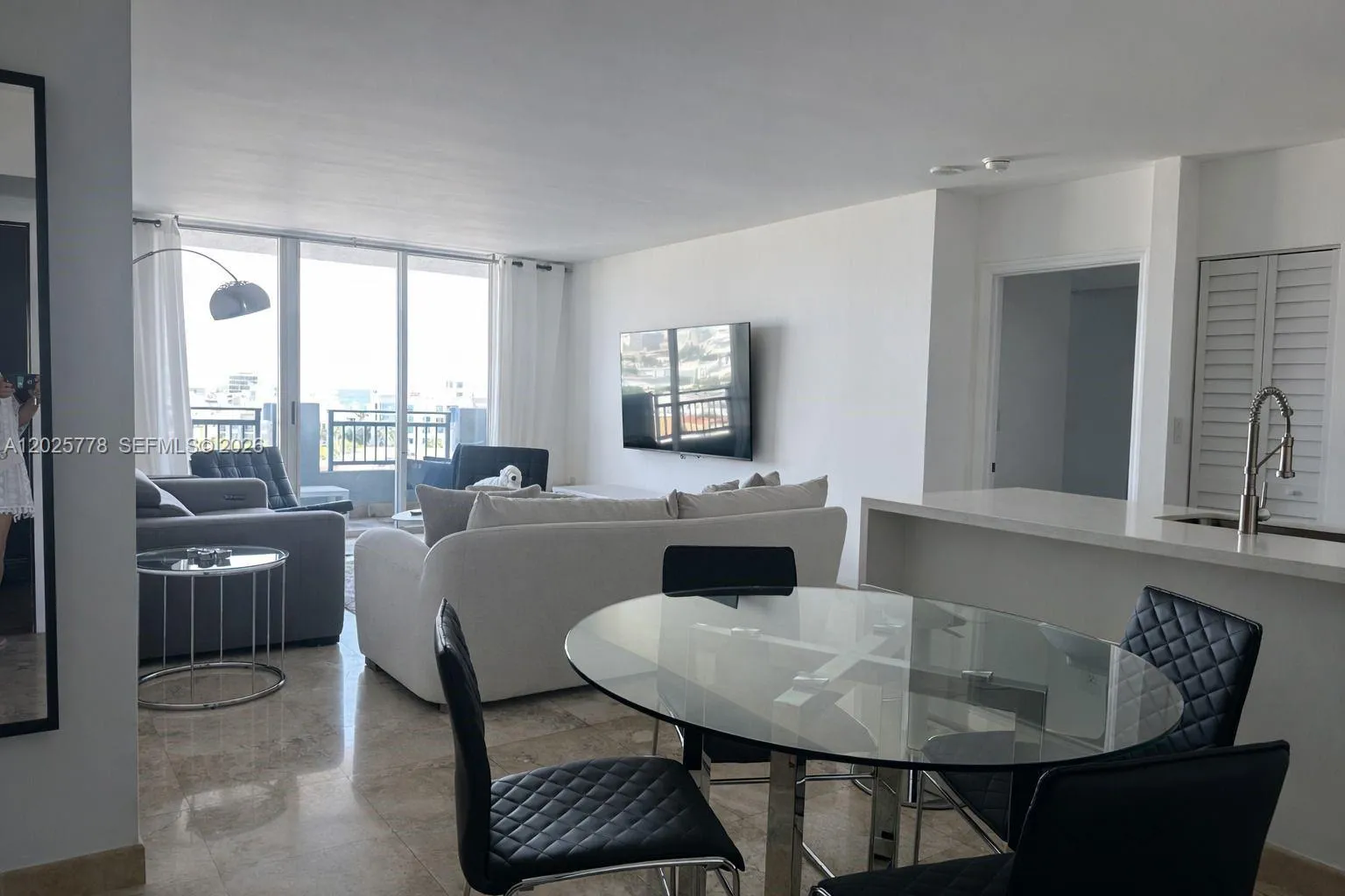 90 Alton Rd # 1009, Miami Beach FL 33139