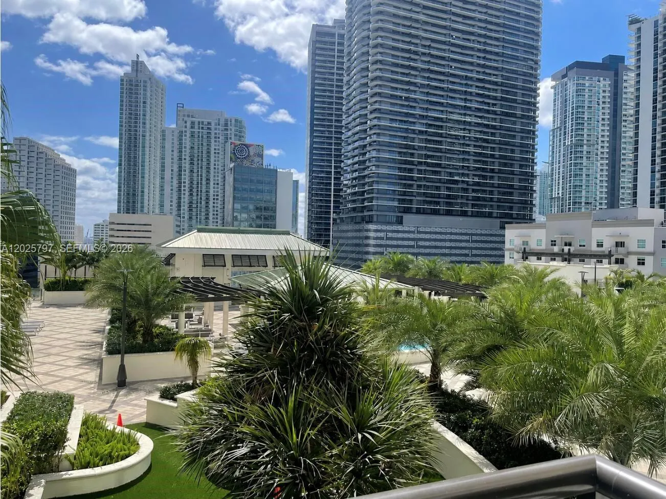 999 SW 1st Ave # 1211, Miami FL 33130