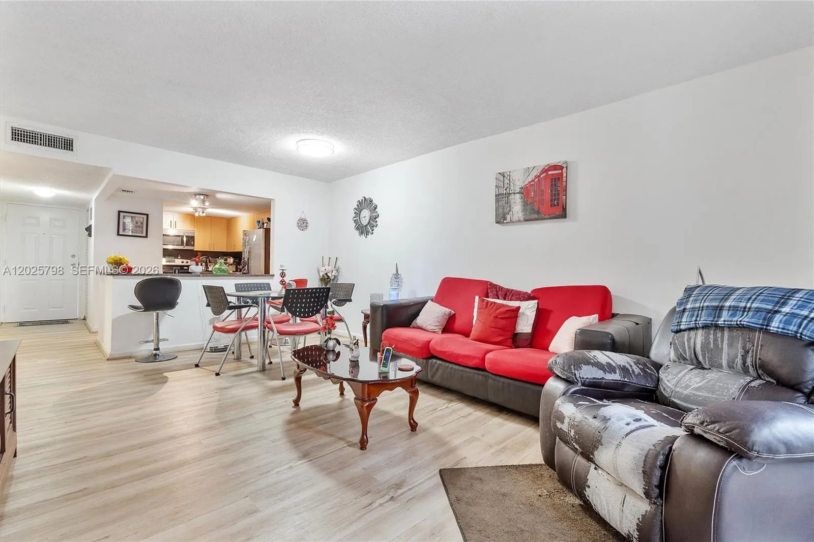 10000 NW 80th Ct # 2245, Hialeah Gardens FL 33016