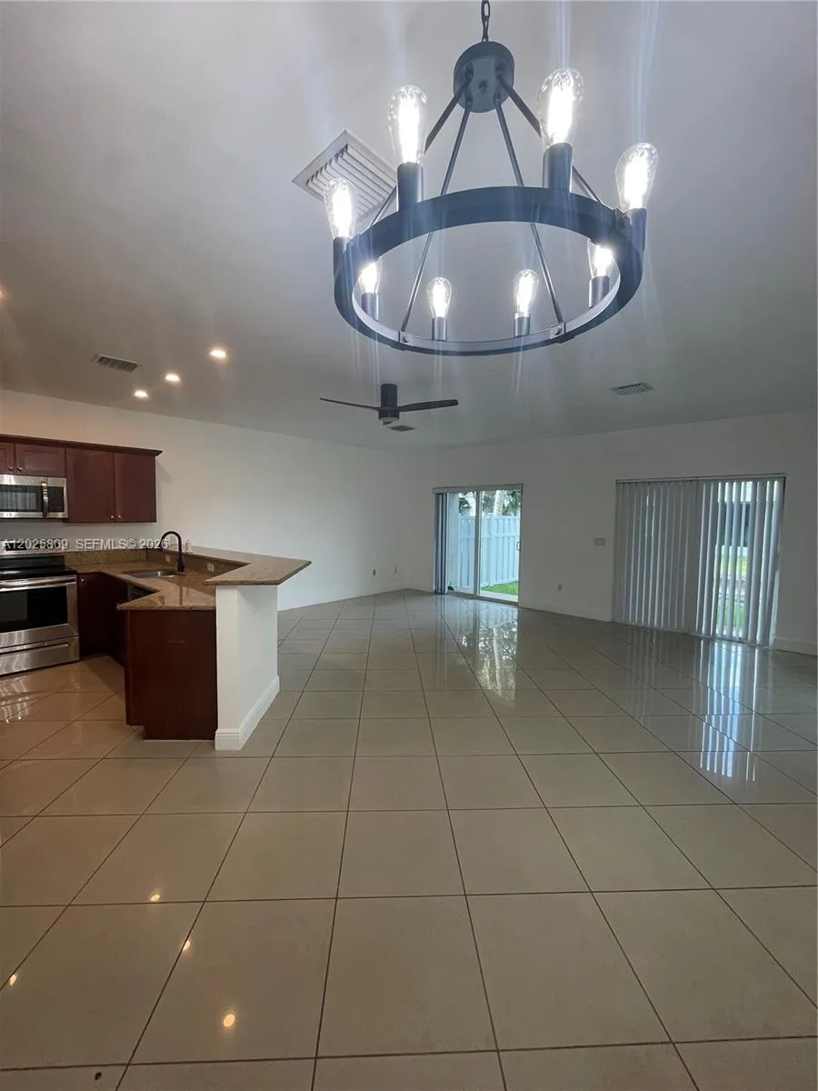 3458 NW 17th Ter # 3458, Oakland Park FL 33309