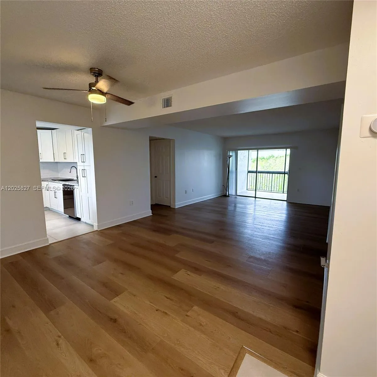 731 N Pine Island Rd # 401, Plantation FL 33324