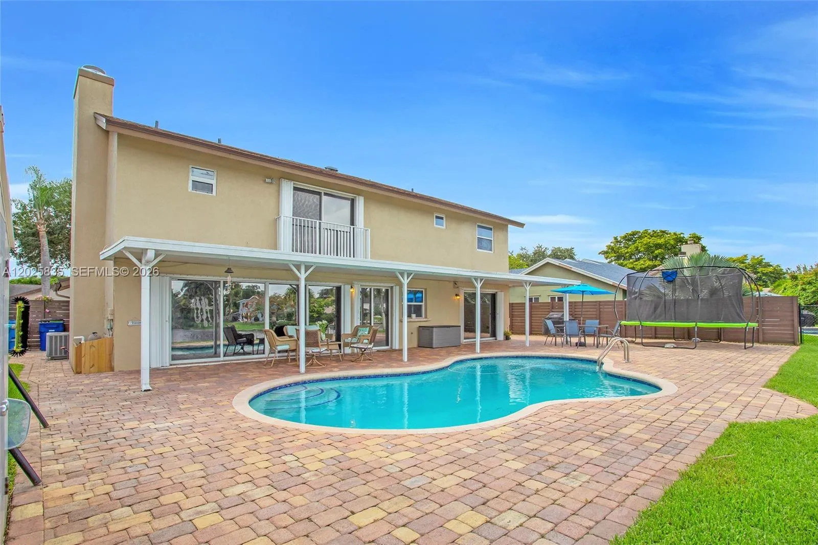 4890 SW 104th Ave, Cooper City FL 33328
