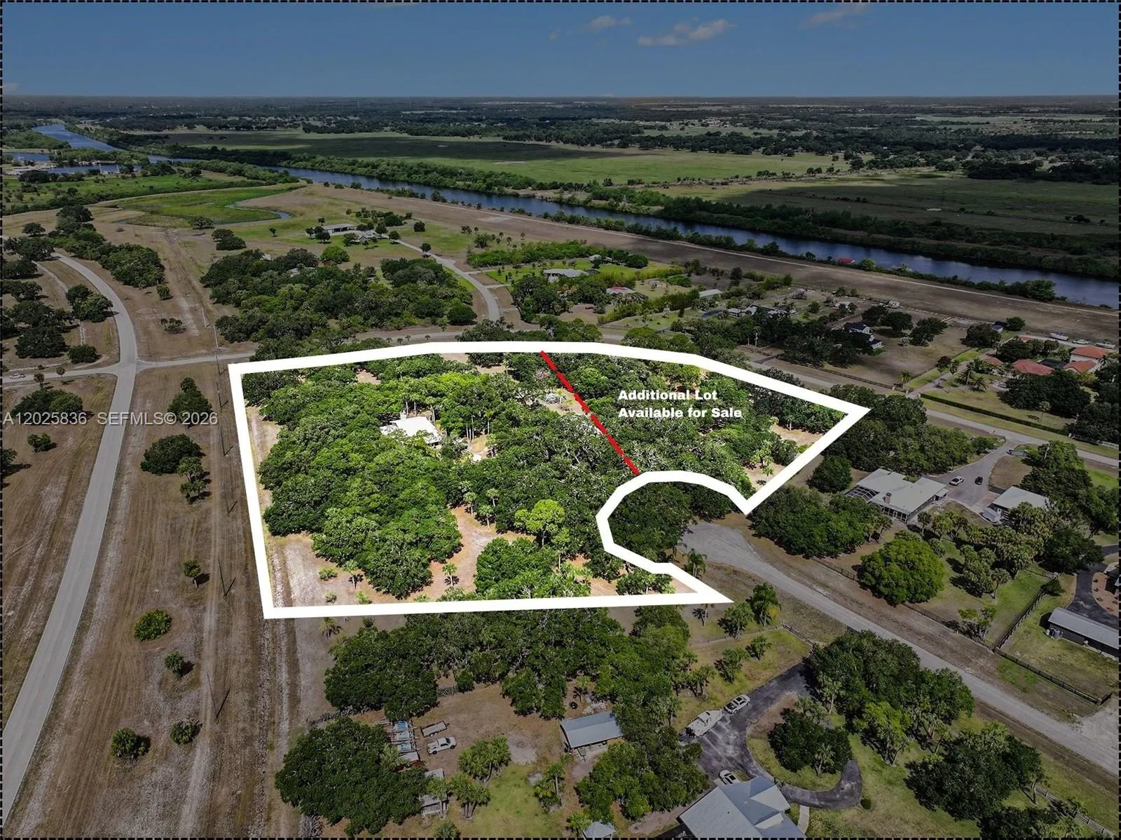 3079 Frontier Cir, Other City - In The State Of Florida FL 33935