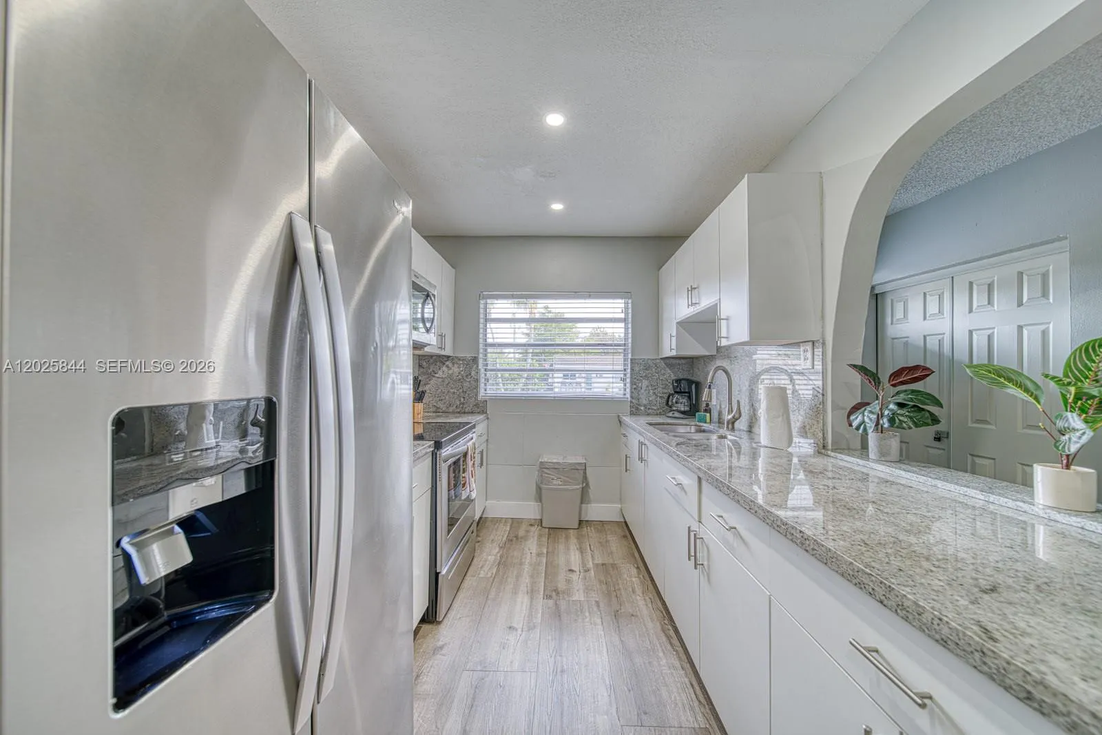 7620 SW 21st St # 7620, Miami FL 33155