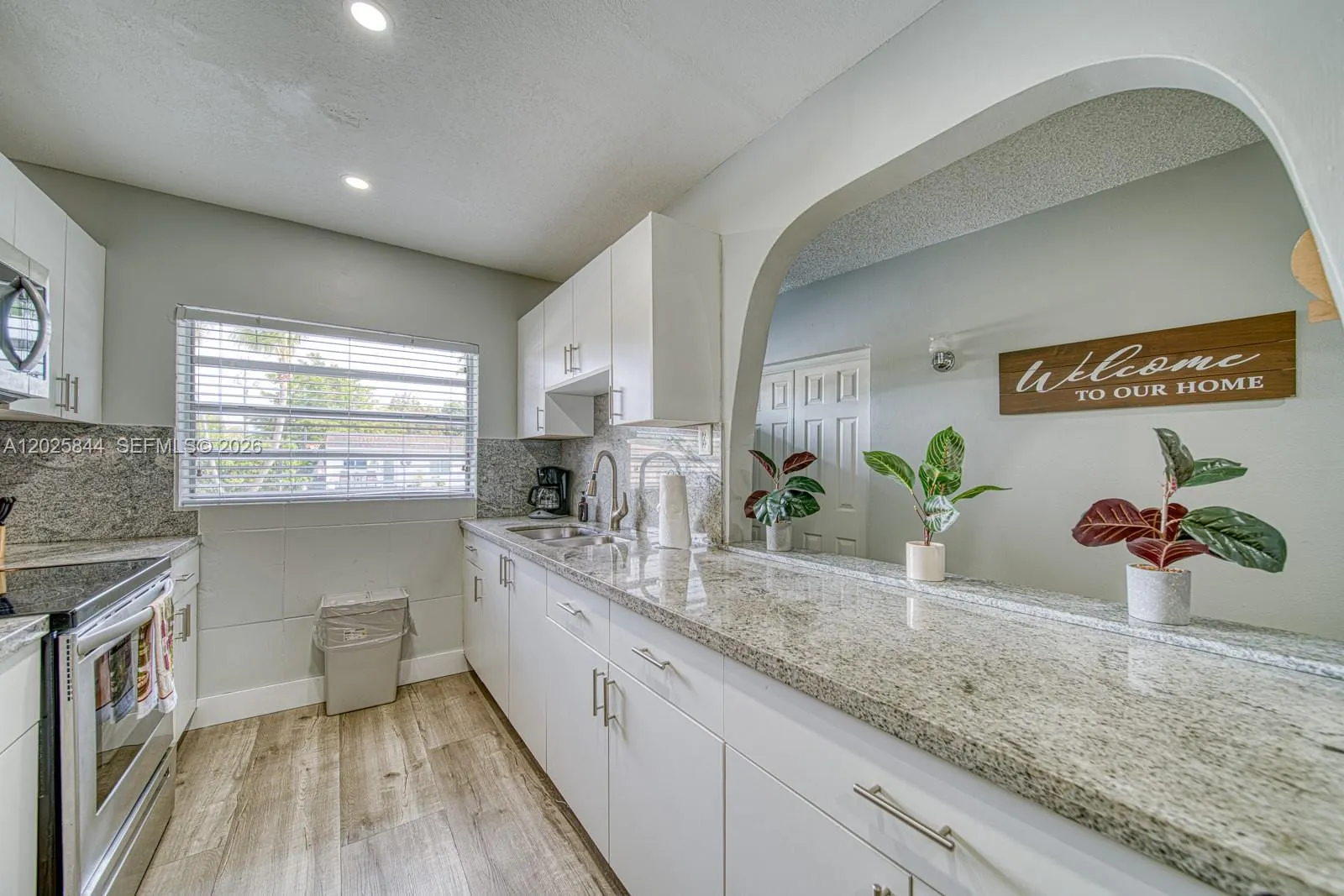 7620 SW 21st St # 7620, Miami FL 33155