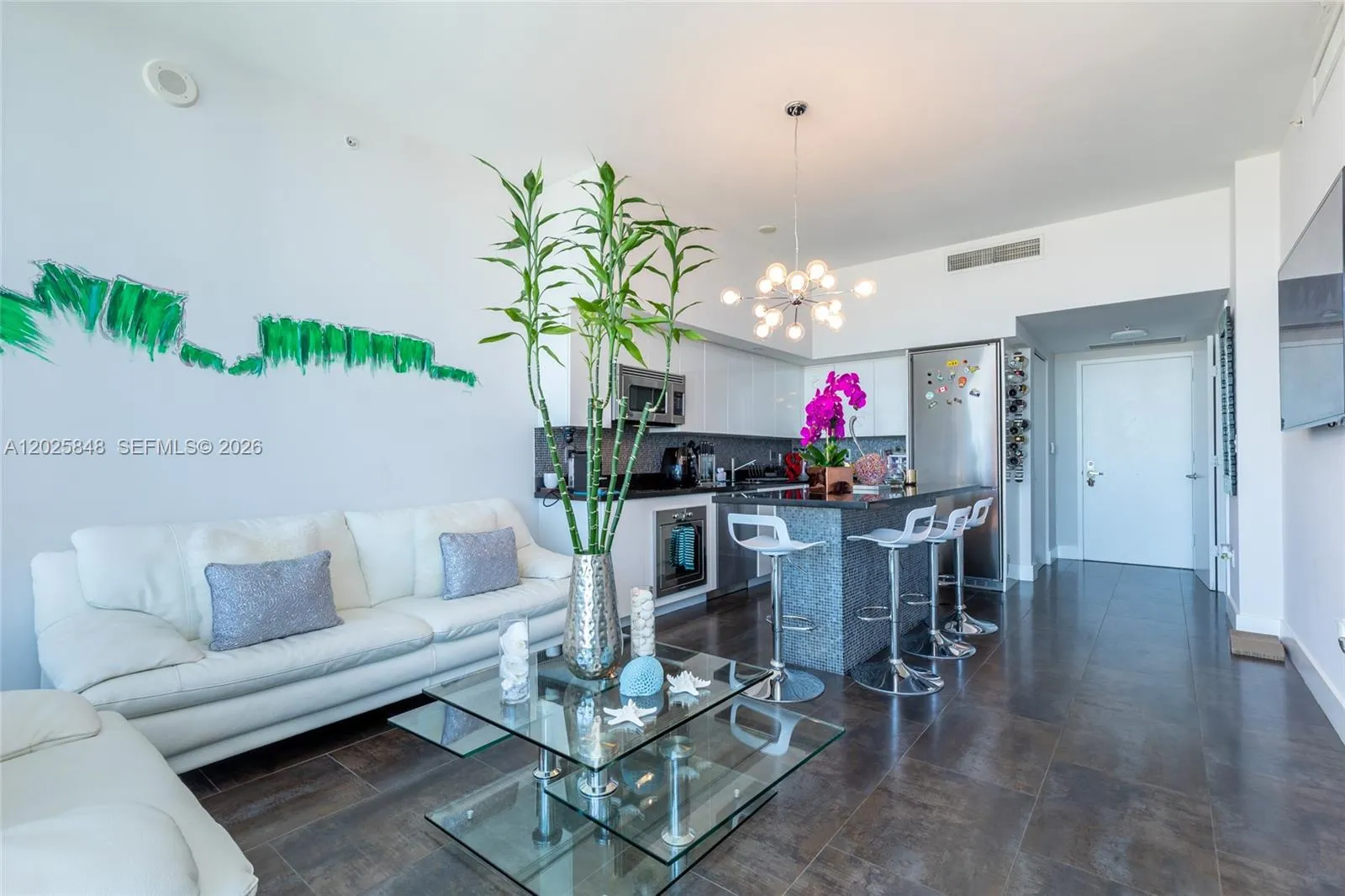 92 SW 3rd St # 5108, Miami FL 33130