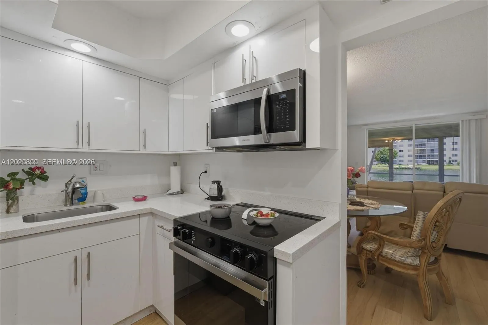 2855 Leonard Dr # H106, Aventura FL 33160