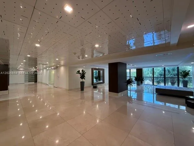 540 Brickell Key Dr # 1024, Miami FL 33131