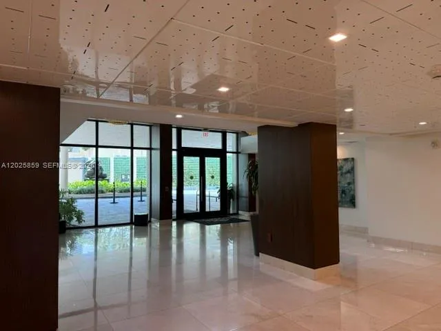 540 Brickell Key Dr # 1024, Miami FL 33131