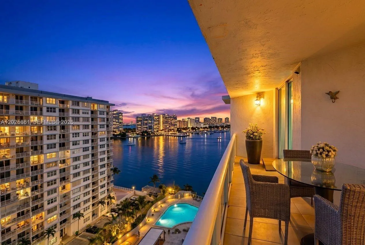 1881 79th St Cswy # 1404, North Bay Village FL 33141