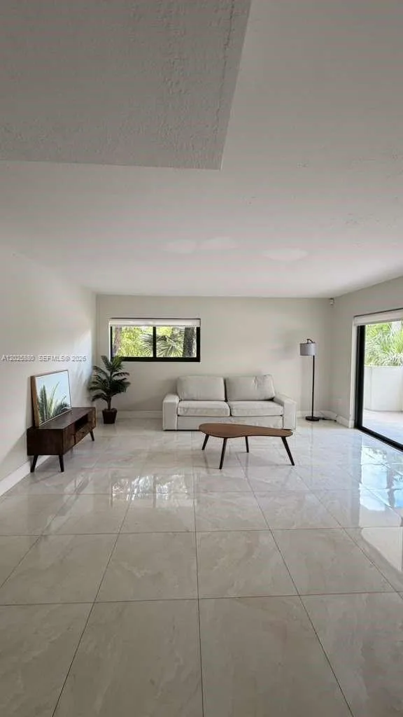 800 S Dixie Hwy 204 Hwy # 202, Coral Gables FL 33146