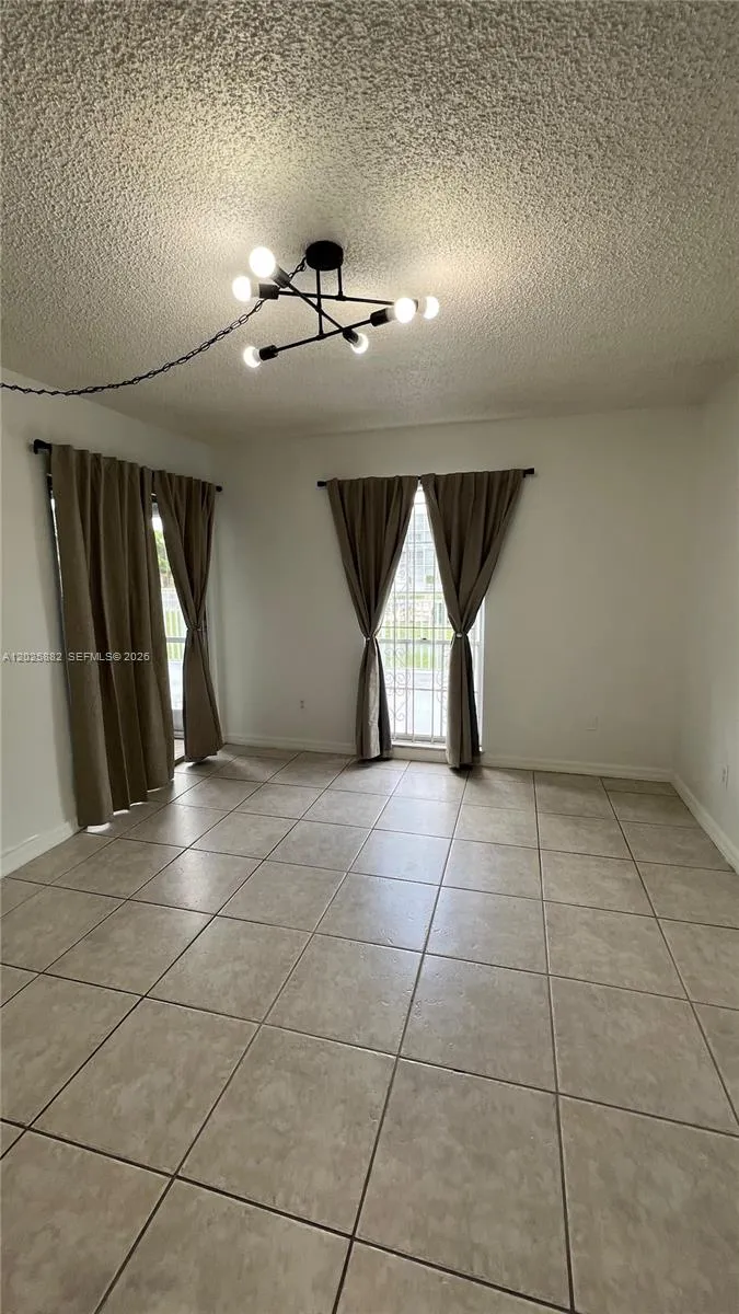 7980 N French Dr # 103, Pembroke Pines FL 33024