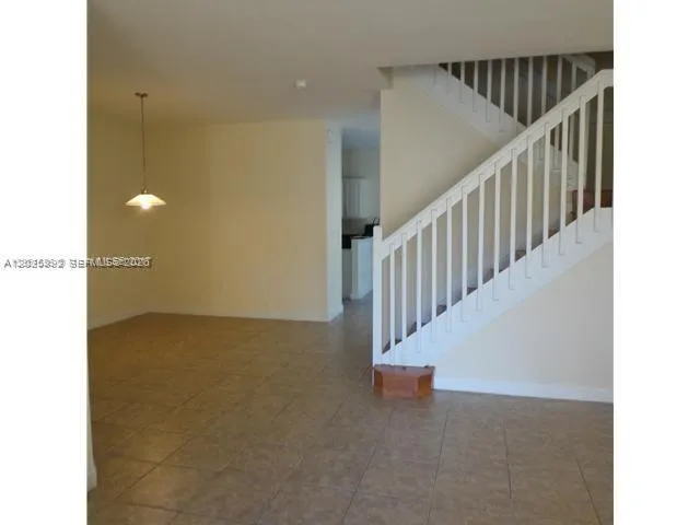 8652 NW 112th Ct, Doral FL 33178