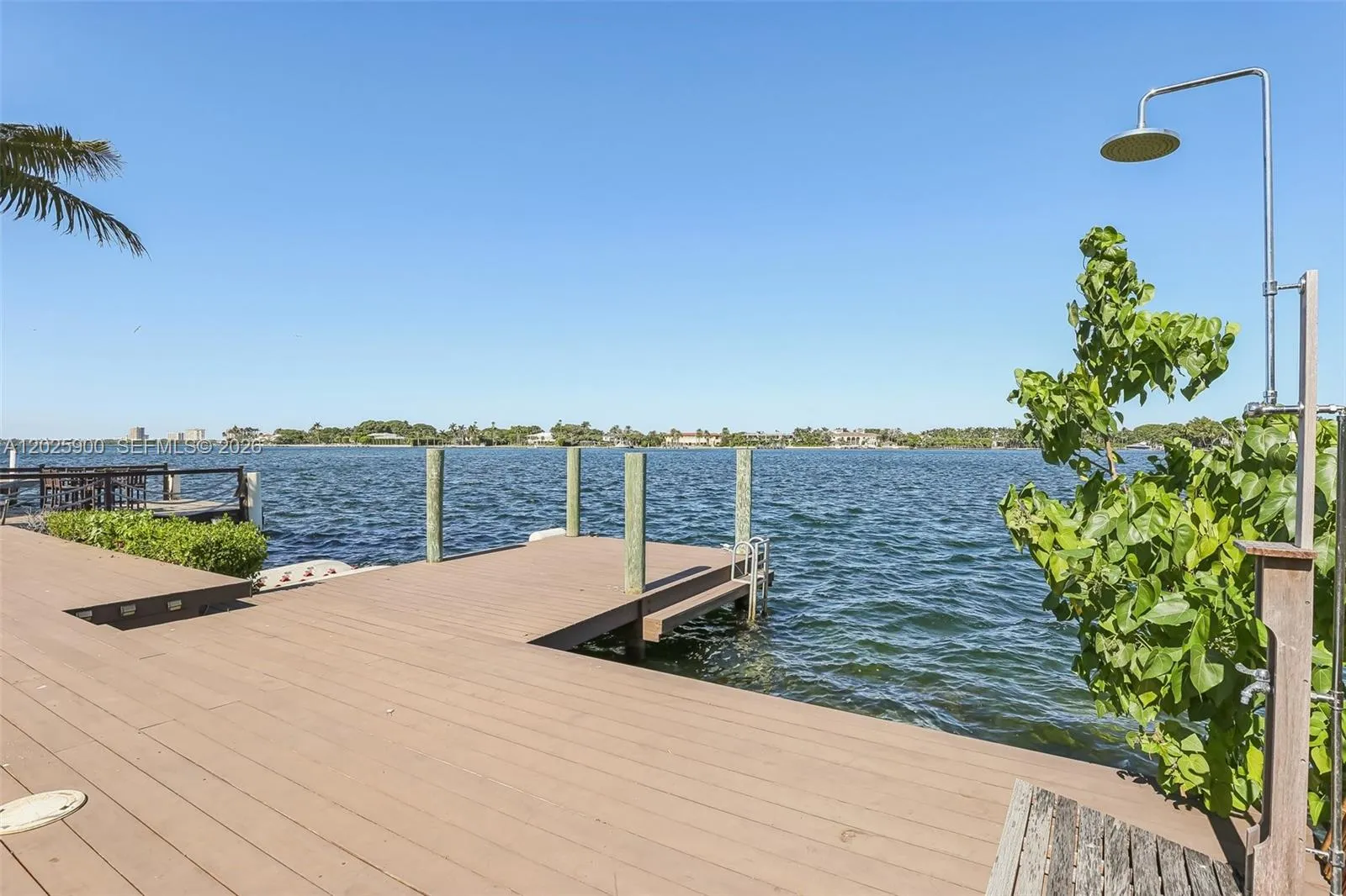 1231 Stillwater Dr, Miami Beach FL 33141