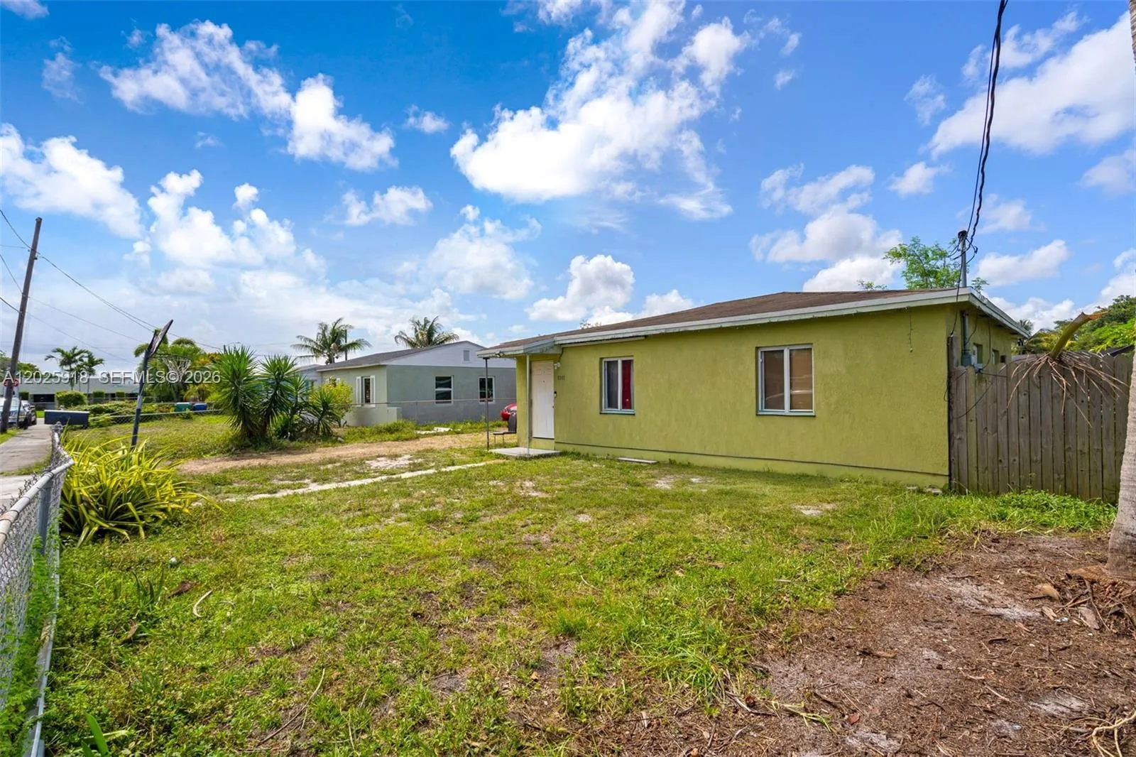 2365 NW 155th St, Miami Gardens FL 33054