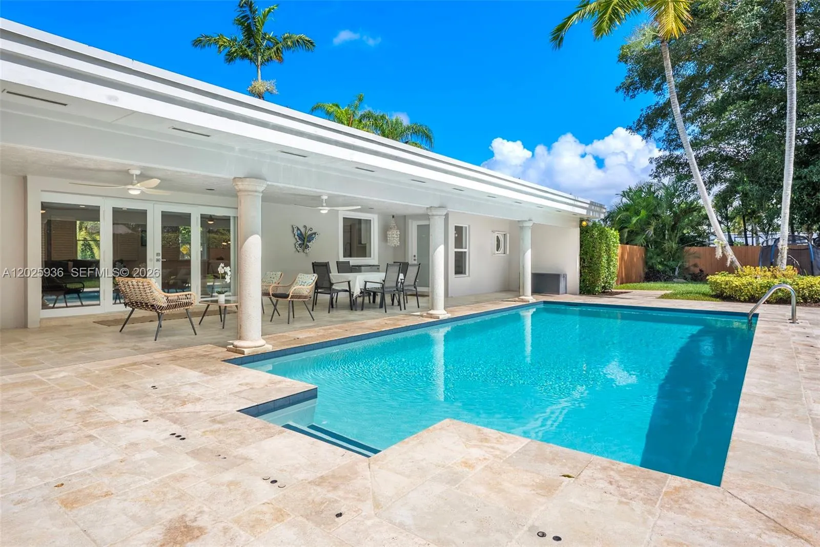 15421 SW 79th Ave, Palmetto Bay FL 33157