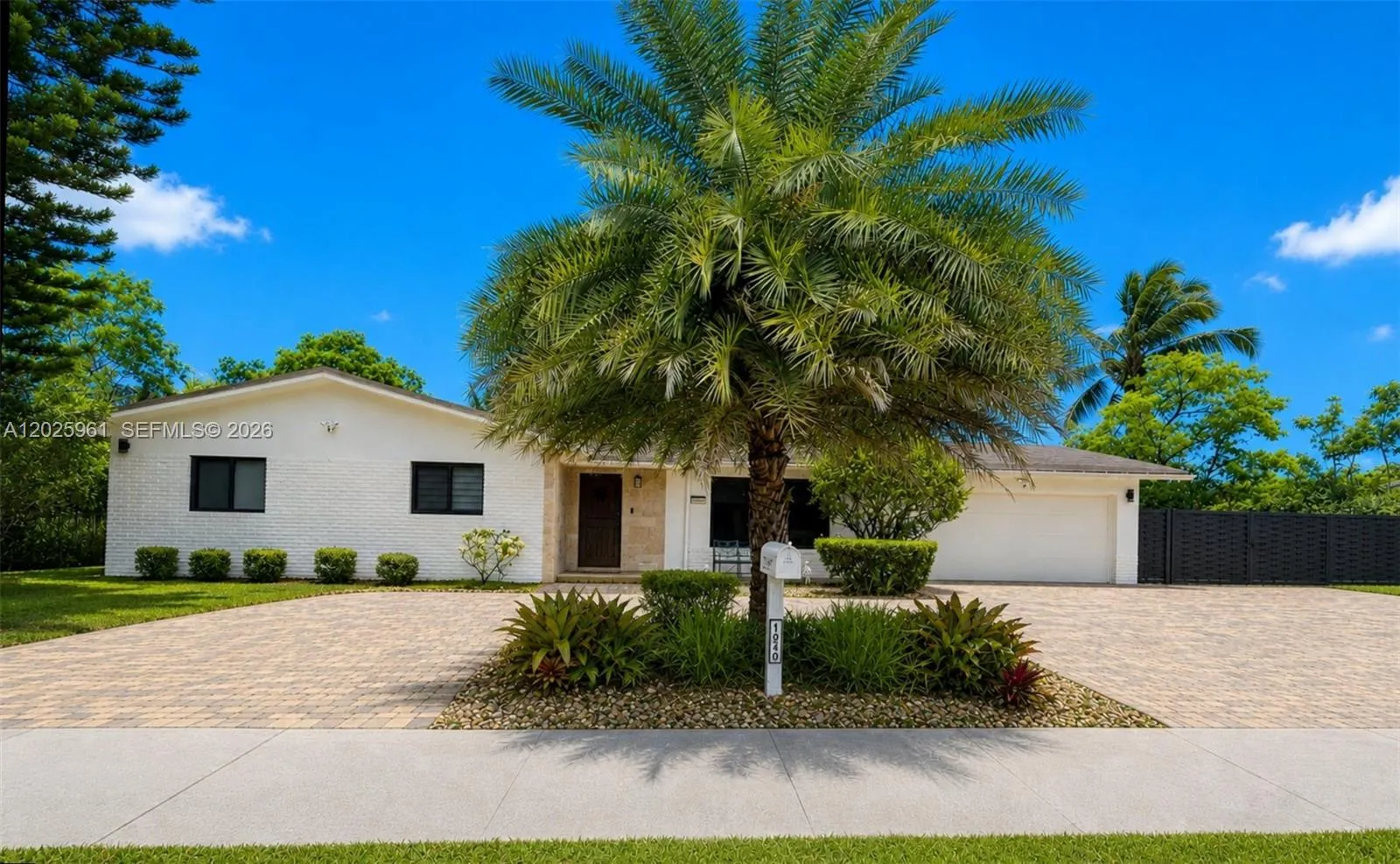 4 bedroom 3 bath for sale at 10240 SW 112th St, Miami FL 33176