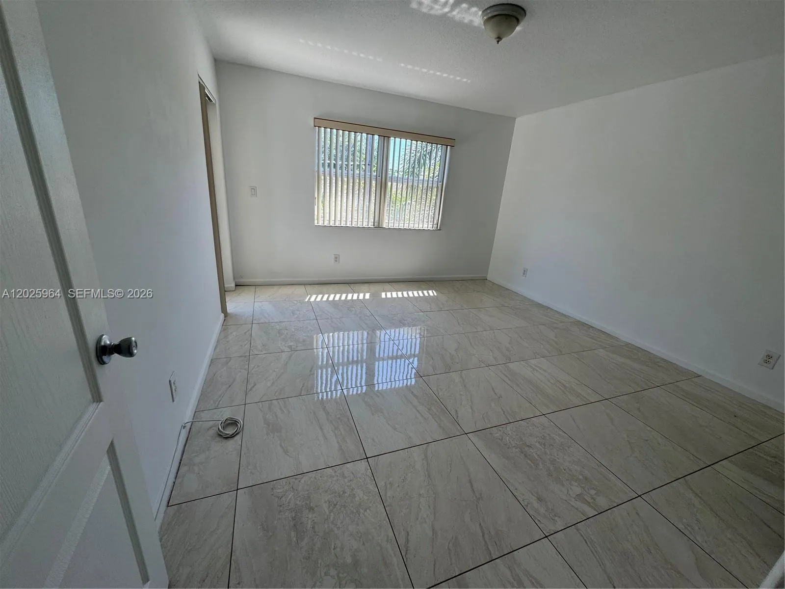 718 NE 4th Ct # 718, Hallandale Beach FL 33009