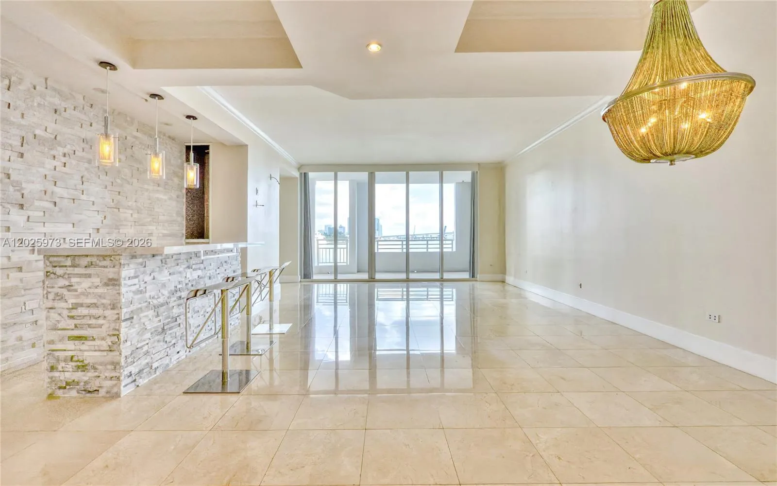 848 Brickell Key Dr # 306, Miami FL 33131