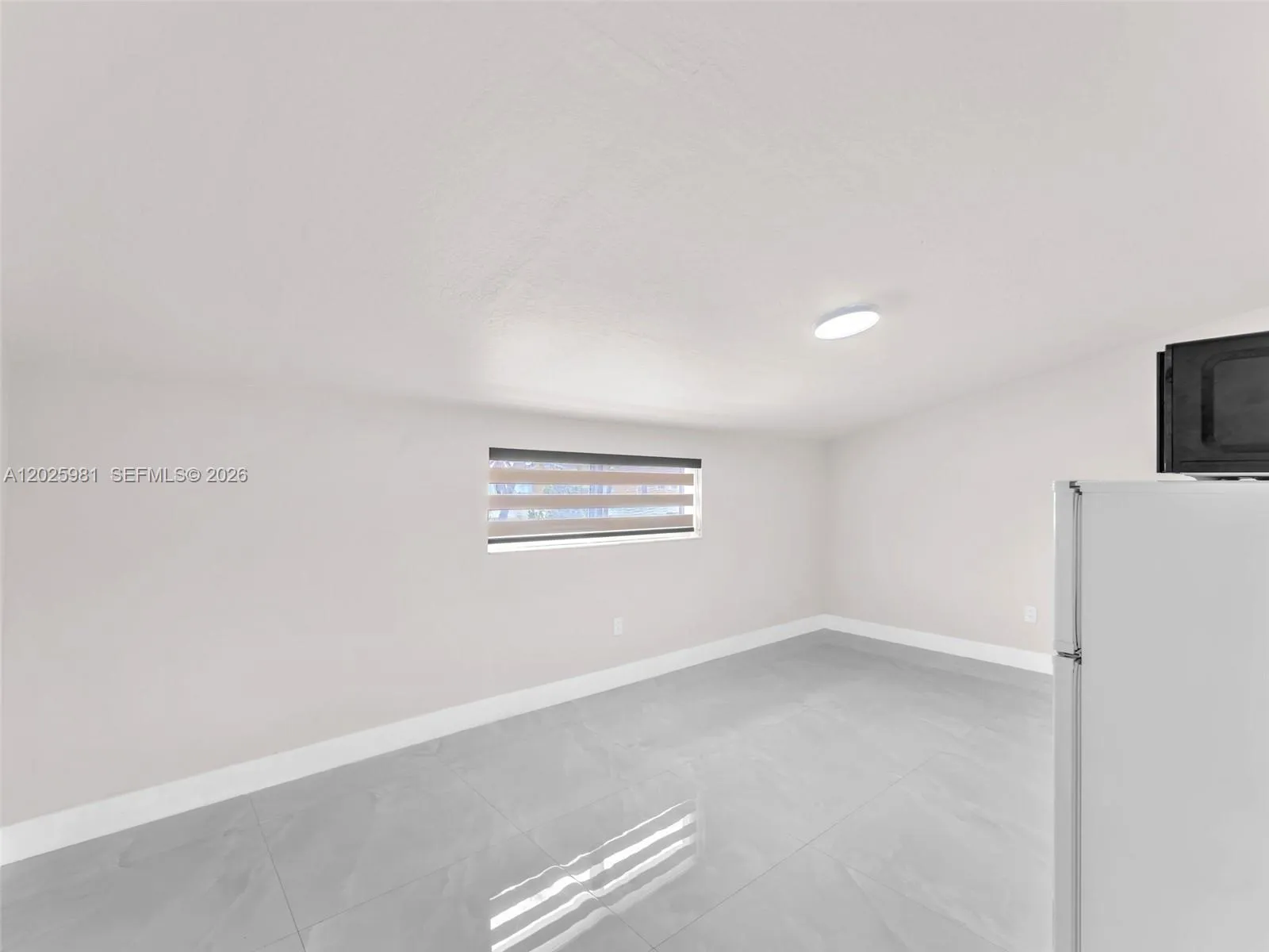 10460 SW 43rd St # 2, Miami FL 33165