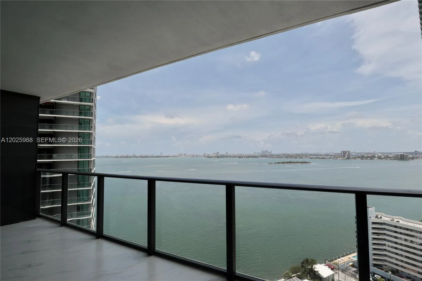 650 NE 32 # 1605, Miami FL 33137