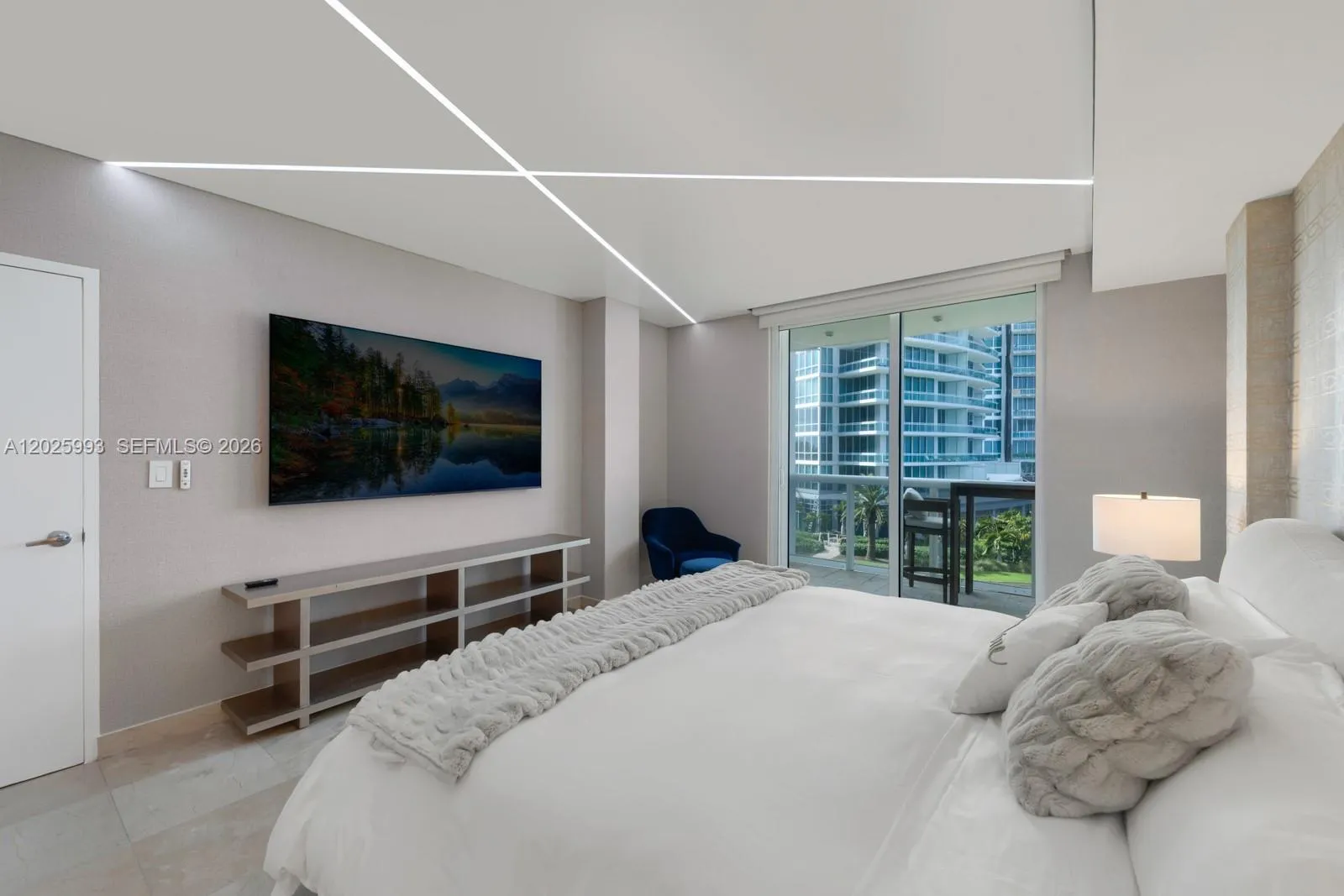 10275 Collins Ave # 507, Bal Harbour FL 33154