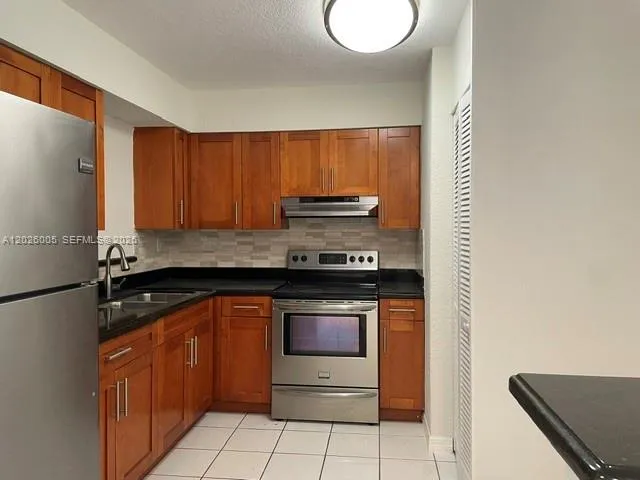 7700 SW 137th Ct # 7700, Miami FL 33183