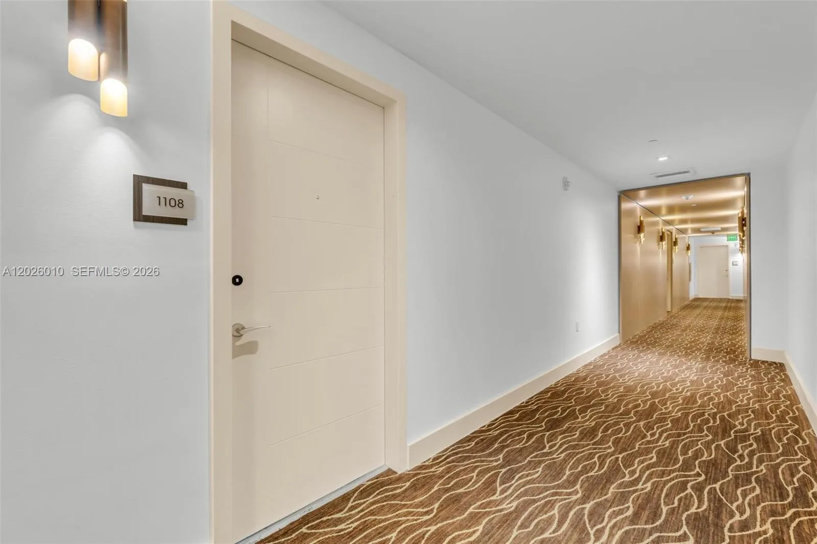 2960 NE 207th St # 1108, Aventura FL 33180